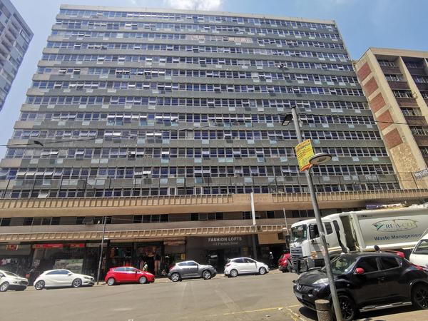 Apartment / Flat For Sale in Johannesburg CBD, Johannesburg