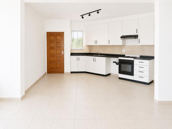 Complex For Rent in Radiokop, Roodepoort